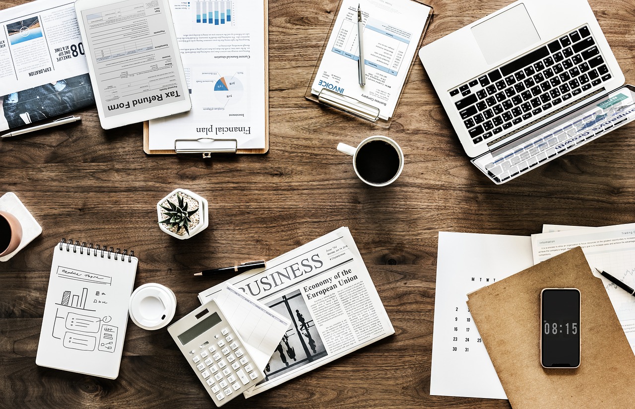 Desk, work, business — Cannabis Canada: Experience Premium Products from Bulk Buddy