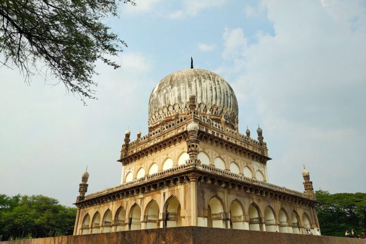 Hyderabad tour packages: What are the best options available?