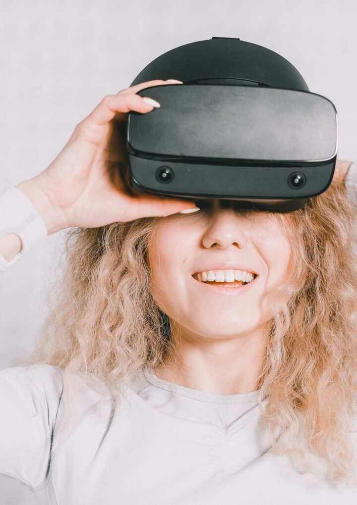 Premium VR headset: The Best Next-Gen Wearable Tech