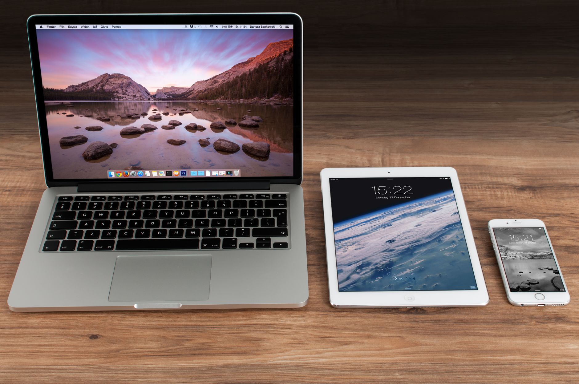 Apple HomeView device